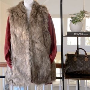 BANANA REPUBLIC Brown Faux Fur Vest Size M